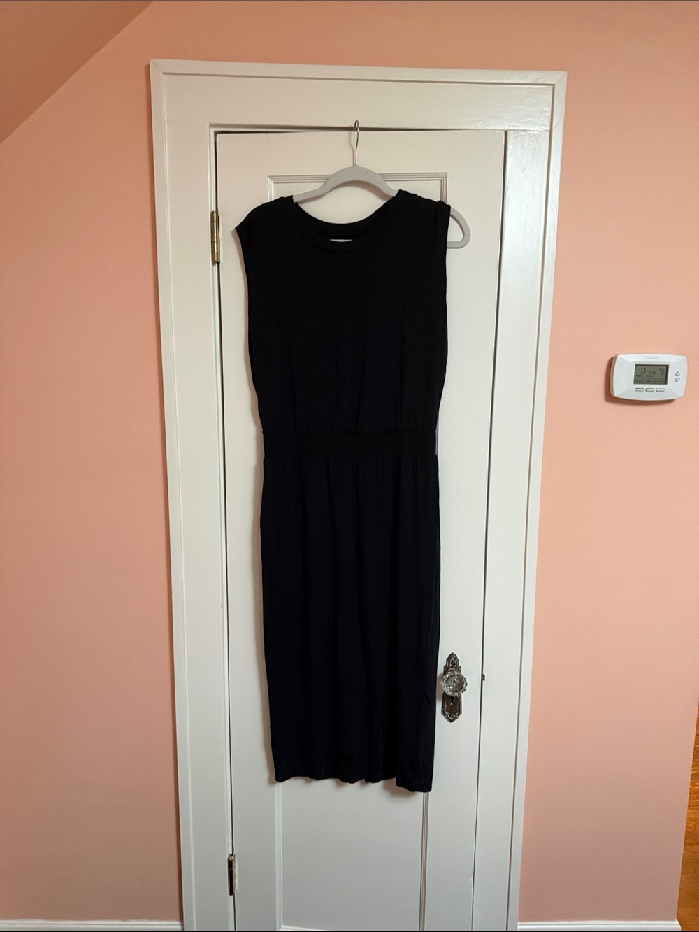 Athleta Black Sleeveless Midi Dress